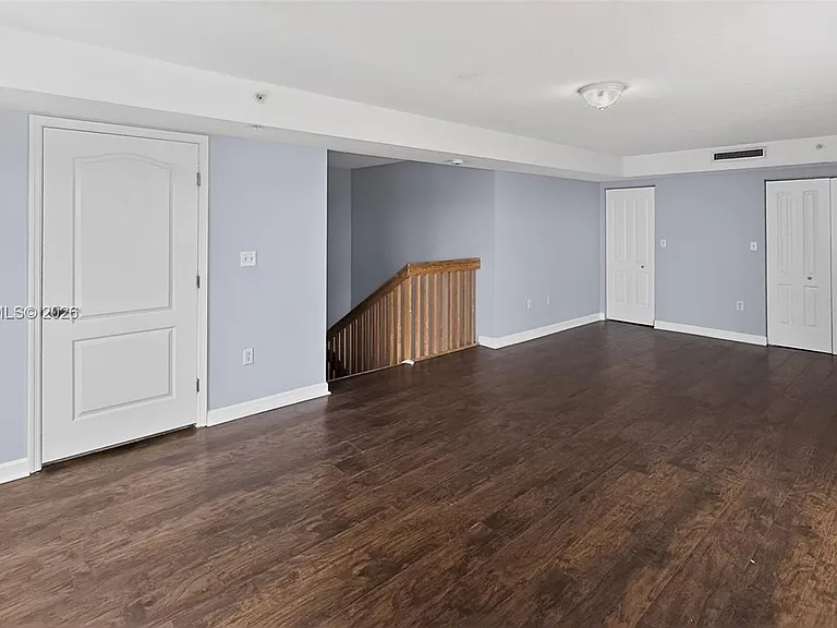 280 SW 20th Rd #904 — Photo 18