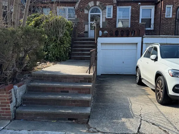 15134 20th Road, Whitestone, NY 11357