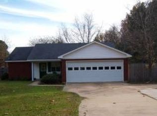 213 Laurel Grove Dr, Monroe, LA 71203