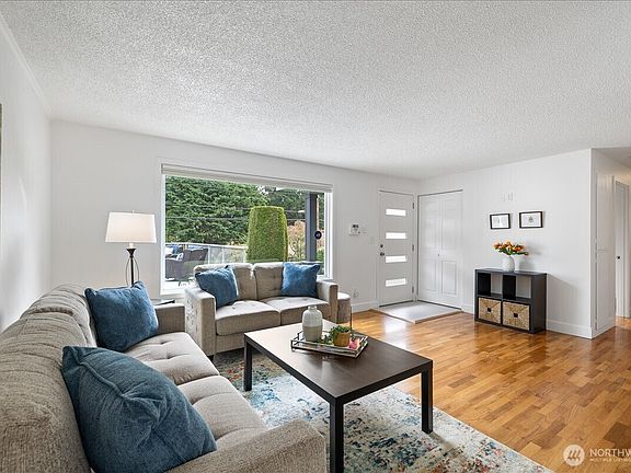 5th image of 14115 75th Avenue NE