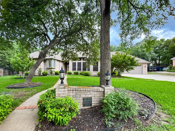 1520 Gatewood Dr, Denton, TX 76205