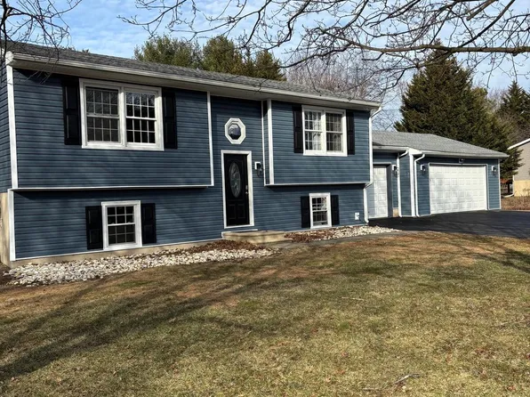 65 N Riverton Rd, Elkton, MD 21921