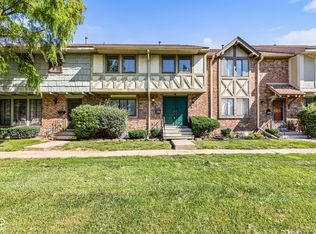 8119 E Bromley Pl, Indianapolis, IN 46219