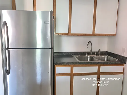 Rented by Oxford Property Group | media 16