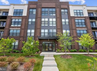 43820 Trackside Ter #401, Ashburn, VA 20147