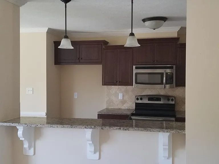 3258 Windwood St — Photo 4