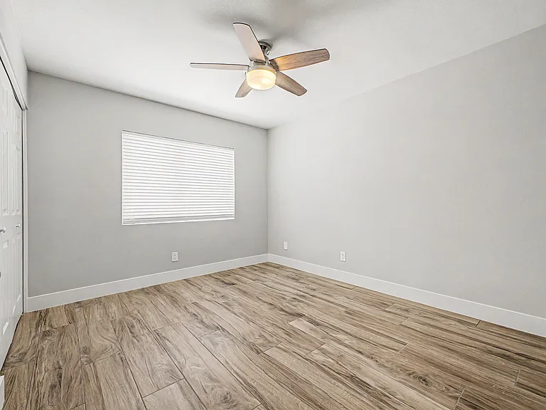 3027 W Tierra Buena Ln — Photo 30