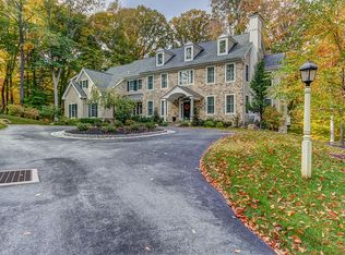 3316 Sawmill Rd, Newtown Square, PA 19073