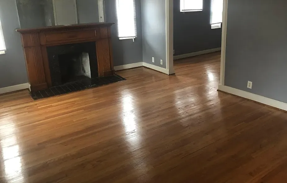 3 bed, 1300 sqft, $1,200 — Photo 2