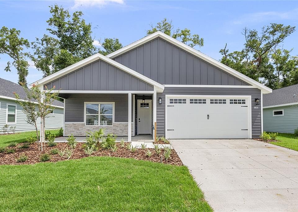 1st image of 1064 SW 67th Way