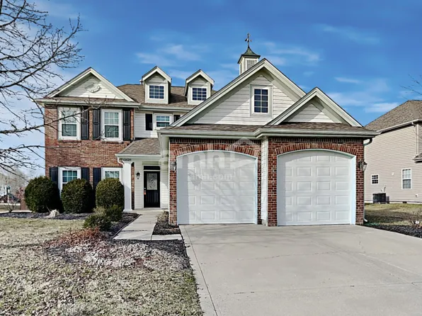 12628 Brookhaven Dr, Fishers, IN 46037