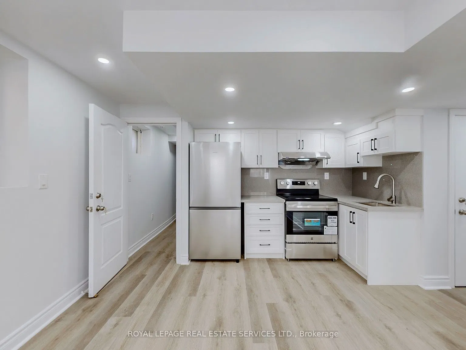 2 bed, $1,800 — Photo 4