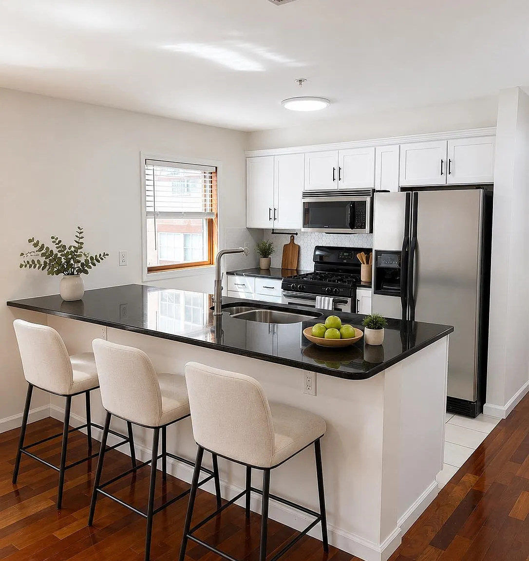 1 bed, 1.0 bath, $2,550 — Photo 2