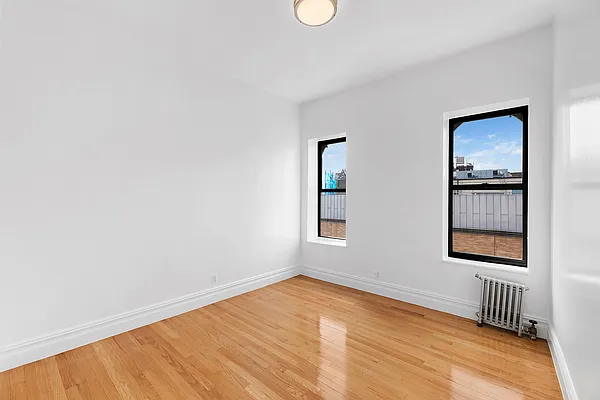 Rented by REAL New York | media 5