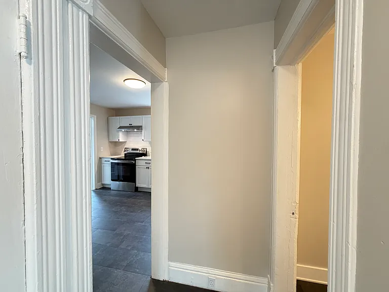320 Chestnut St #2 — Photo 12