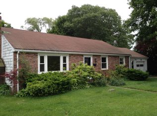 554 Central Ave, Needham, MA 02494