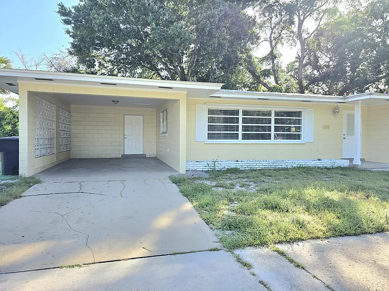 580 Wendell Rd — Photo 2
