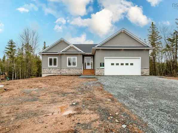 66 Osprey Rdg, Belnan, NS B2S 0J3