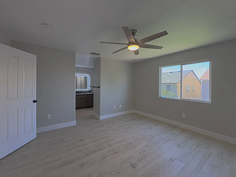8268 Iron Gorge Dr — Photo 22