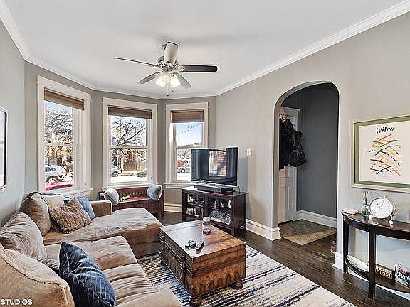3rd image of 5340 N Ashland Ave Unit 2