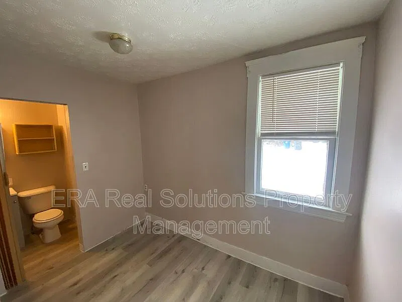 1 bed, 1.0 bath, 500 sqft, $650 — Photo 3