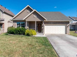 1520 S Apple Grove Ln, Terre Haute, IN 47803