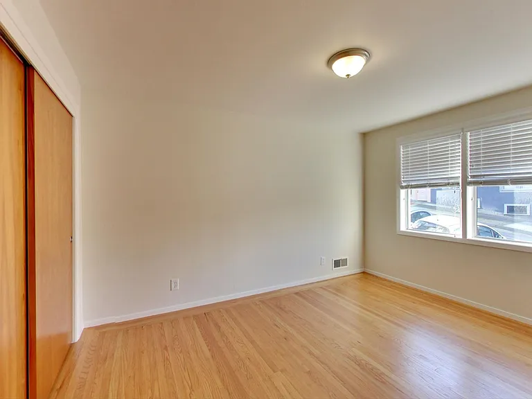 394 Union St — Photo 8