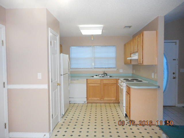 1st image of 134 Beach Dr