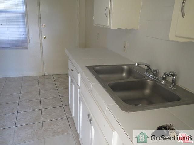 2nd image of 11864 S Broadway