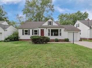 1340 Haverston Rd, Lyndhurst, OH 44124