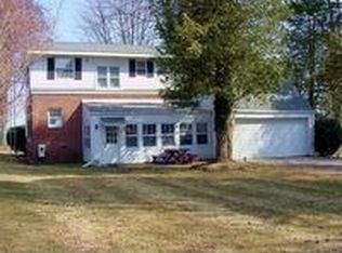 4829 Lakeshore Rd, Lexington, MI 48450