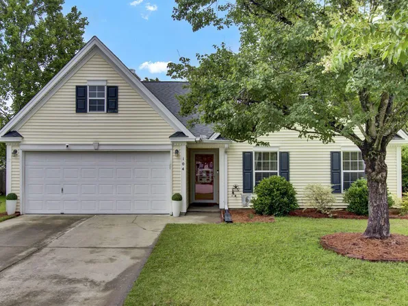 104 Lancaster Ct, Goose Creek, SC 29445