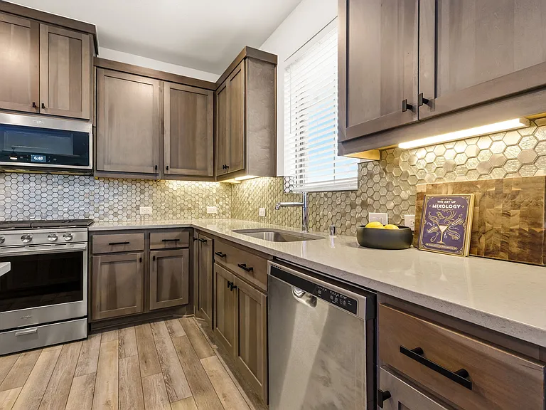 3720 Dutchess Dr — Photo 19