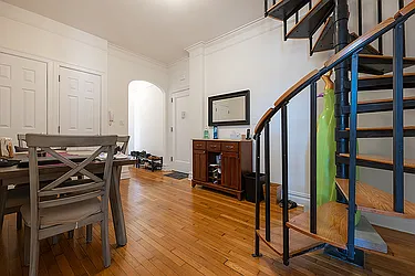 Rented by Rita S Citrin, LREB