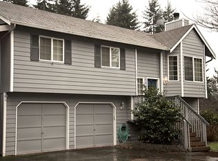 26218 Barrett Rd NE, Kingston, WA 98346