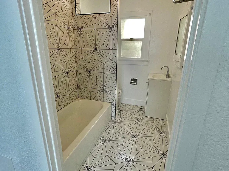 534 Harps St #534A — Photo 3