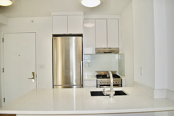 Rented by Compass | media 29