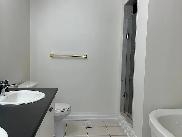 9 Lyle Way — Photo 11