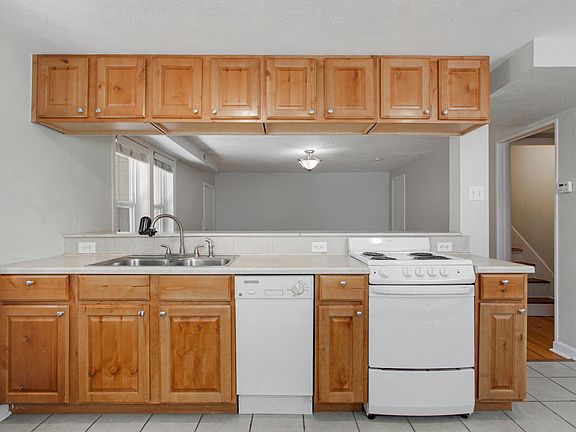 Open Kitchen with dishwasher