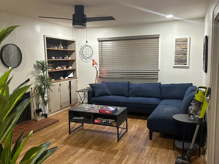 208 McAnear St — Photo 5