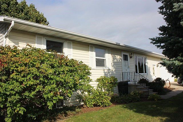 1st image of 921 N 8th Pl