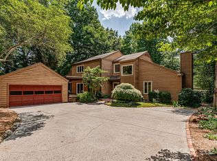 7045 Burlwood Rd, Charlotte, NC 28211