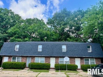 3409-3415 W Richwoods Blvd, Peoria, IL, 61604