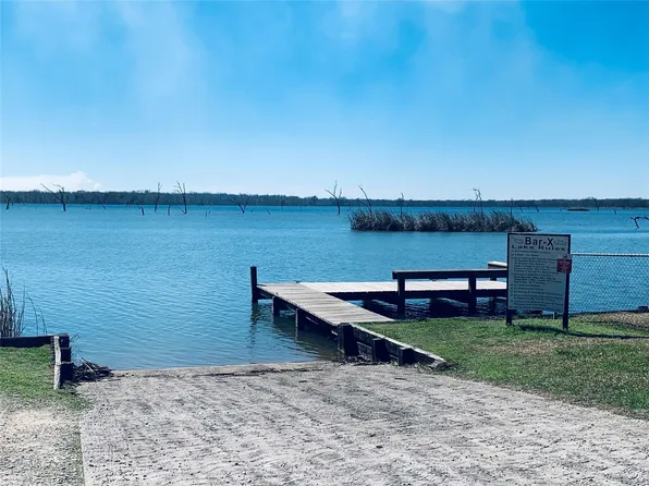 405 Pony Trl, Angleton, TX 77515