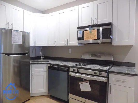 Rented by Blue Egg Realty Corp | media 26