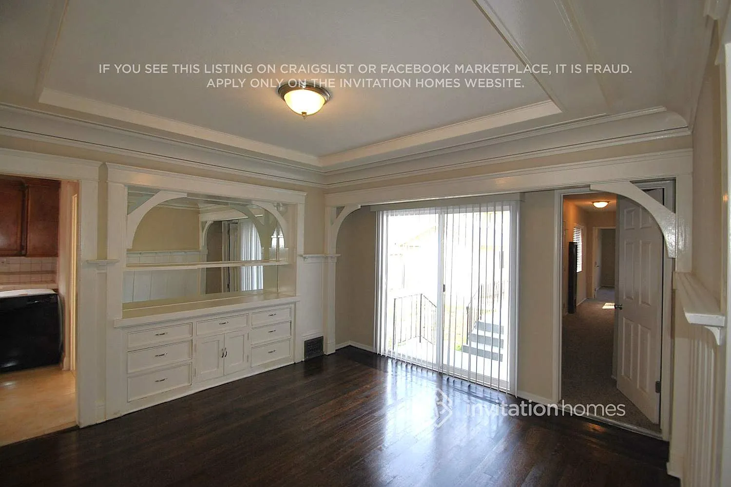 1613 W 49th St Los Angeles, CA 90062 — Photo 4