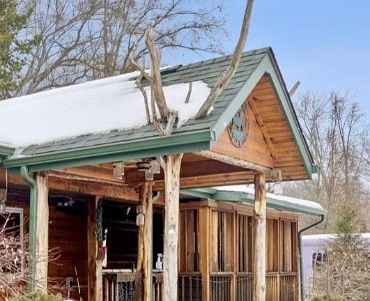 2nd image of 6143 Goshen Rd