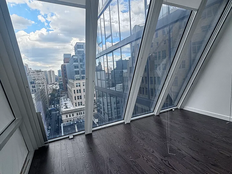 102 Charlton St #20A — Photo 5