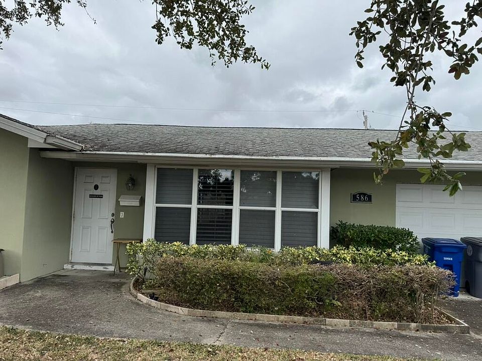 2nd image of 586 N Redwood Drive