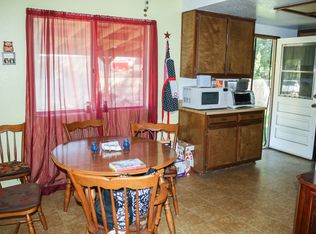 826 11th St, Ramona, CA 92065